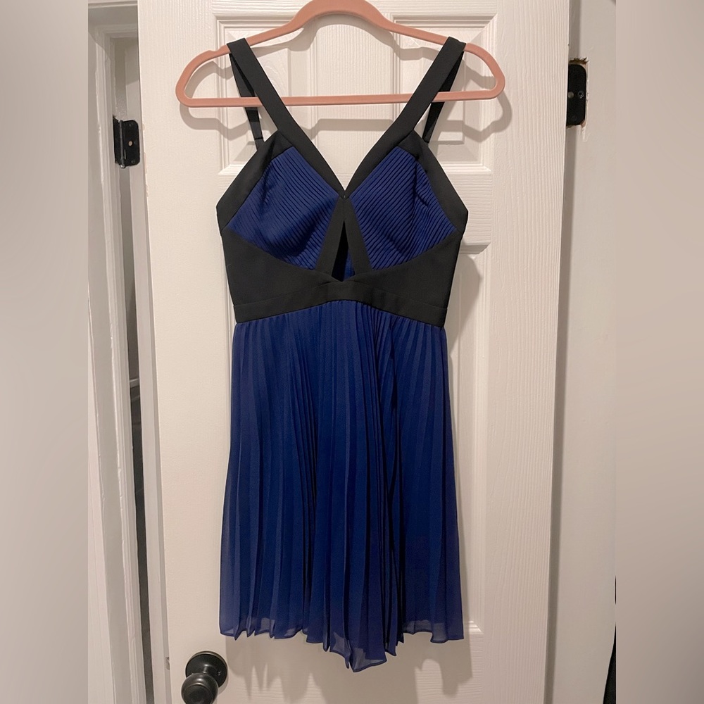 Mini dress